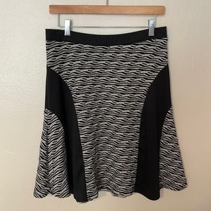 EUC Cupio Skirt. Size Medium